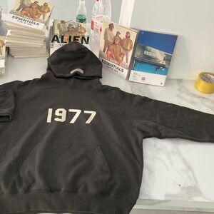 Essentials Black Hoodie for Men 1977 Iron hoodie